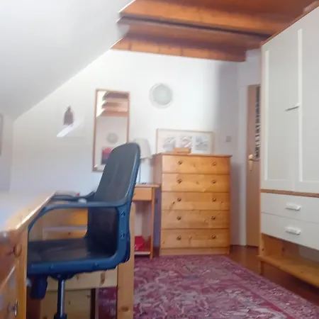 Utulne Zatisie V Zoborskom Dome * Nyitra